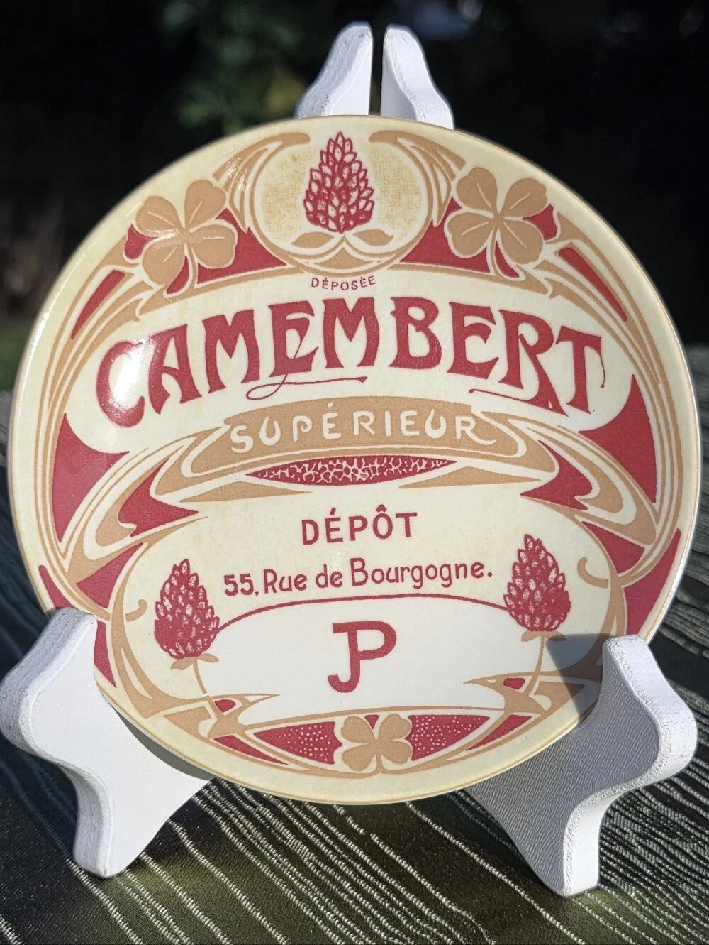 BIA Cordon Bleu Camembert Cheese Plates 5